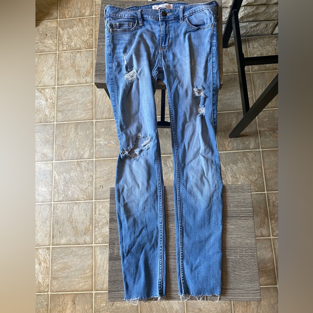 Hollister jeans